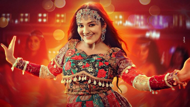 অন্তর্জালে অমির ‘১২ মাস’, দর্শক বলছেন ‘বলিউড নায়িকা’
