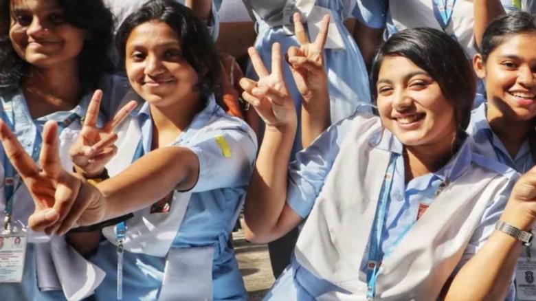 এসএসসি ও সমমানে পাস ১১ লাখ ৩৮ হাজার ৮৭৭ শিক্ষার্থী