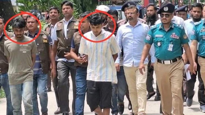 রংপুরে একই পরিবারের চারজন হত্যাকাণ্ডে দুই যুবক গ্রেপ্তার