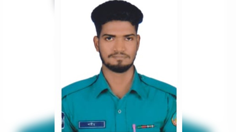 গাজীপুরে সড়ক দুর্ঘটনায় পুলিশ কনস্টেবল নিহত