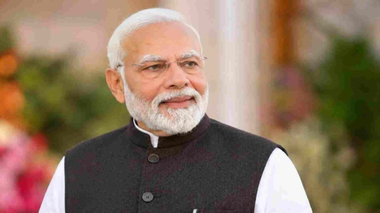 গুজরাটের মুখ্যমন্ত্রী থেকে প্রধানমন্ত্রী, প্রশাসনে ২৫ বছর পূ