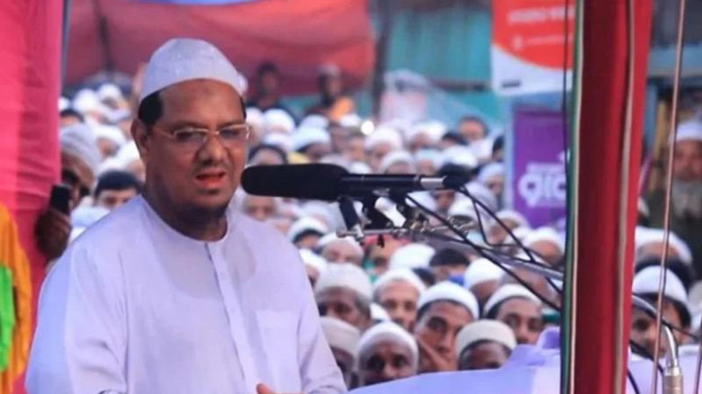 দাওয়াতি সফরে যুক্তরাষ্ট্র গেলেন চরমোনাই পীর