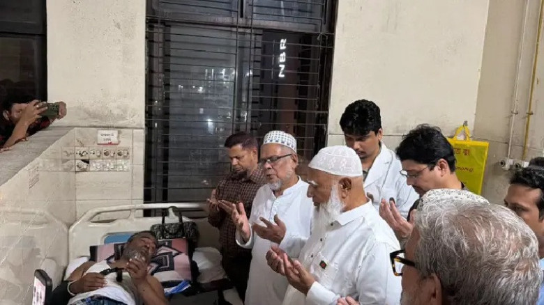সন্ত্রাস নয়, রাজনীতি হতে হবে রাজনৈতিক ভাষায়: শফিকুর রহমান