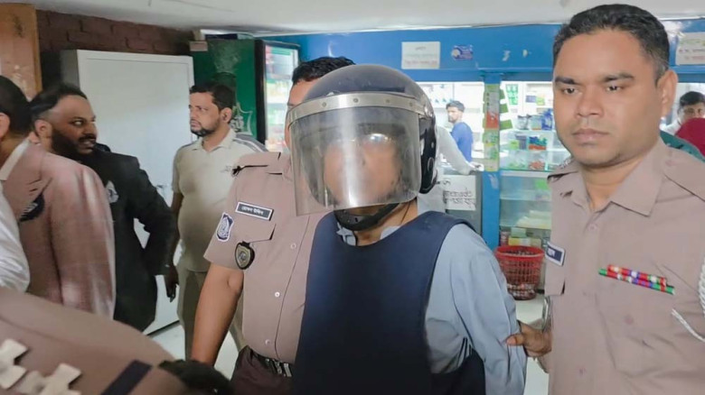 আনিসুল হকের বিরুদ্ধে দুর্নীতি মামলার চার্জশিট গ্রহণ, তিনজনের